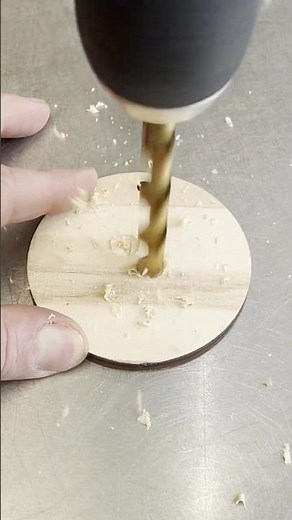 Did you know you can make your own center finder? #diy #woodworking