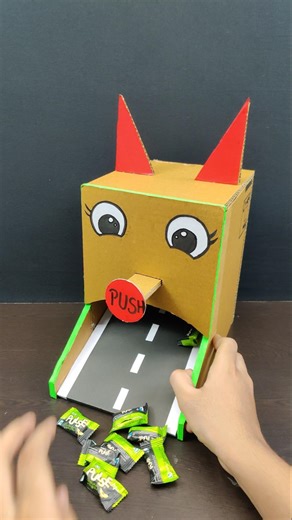 Chocolate Dispenser Machine|| How to make chocolate atm machine #cardboard #diy #atm #science