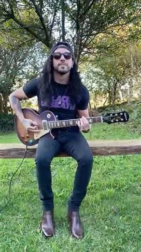 BLACK SABBATH - Sweet Leaf (guitar cover)