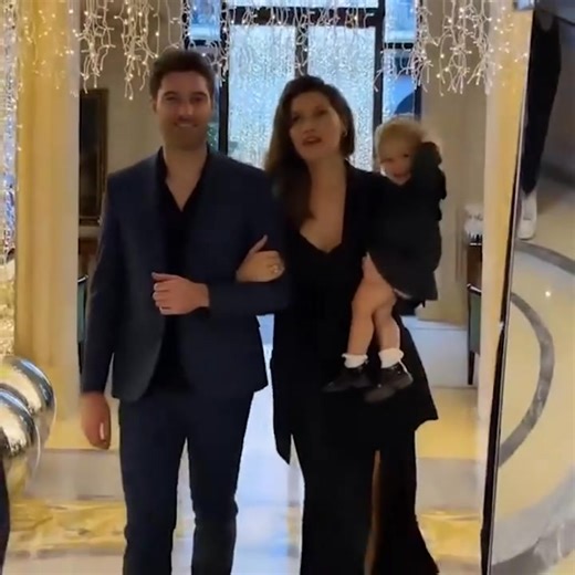 Chapter 1 It was our seventh anniversary when my husband Jonathan...