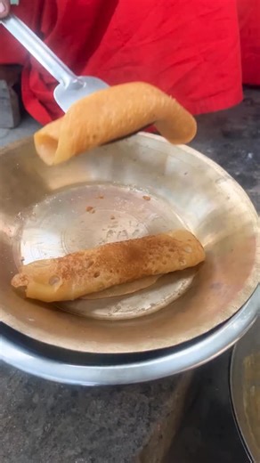 Archana das on Instagram: "শীতের মধ্যে পাটিসাপটা #patisapta #pithepuli #patisaptapithe #cookingreels"