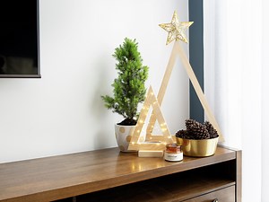 How To Make A Timber Christmas Tree  - Bunnings Australia