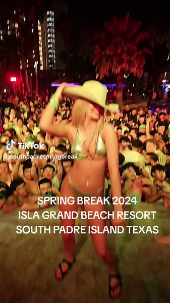 Don't miss the biggest pool party in South Padre Island!! Next party Sunday March 10. #956valley #spi2024 #springbreak #springbreak #southtexas #texas #956rgv #southpadreisland #southtexasbeach #southpadreisland #collegespringbreak #college #girls #bikini #cowgirl