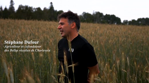 Première Moisson, c’est avant tout du bon pain frais fabriqué tous les jours par nos artisans boulangers. Aujourd’hui, grâce à notre collaboration avec le Moulin de Charlevoix, les farines que nous utilisons pour confectionner nos pains bios sont maintenant elles aussi faites de blés et d'épeautre d’ici, ce qui nous permet d’avoir une gamme complète de pains faits de farines du Québec. | Première Moisson