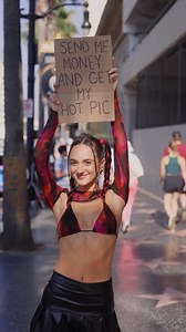 send me money and get my hot pic 😉 | Maddie Joy