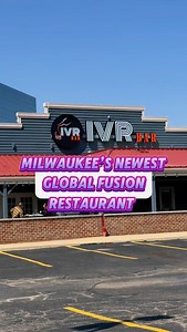 🚨New Unique Fusion Spot - IVR Bar🚨 📍10950 Good Hope Rd, Milwaukee @ivrmke is a new spot on the north side of Milwaukee that serves some of the most unique fusion dishes in town. Indian, Mexican, Italian and Chinese cuisine are combined to make some incredible dishes. A must try for any foodie! Follow @milwaukee_eatandplay for a mouthwatering food guide, exciting adventures and anything Milwaukee. Let’s explore together and discover all the new spots and hidden gems! #milwaukee #milwaukeeeats 