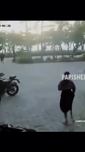 3.4M views · 42K reactions | 1 minute before tsunami hit Japan in 2011 #tsunami #naturaldisaster #... | Natural disasters | Facebook