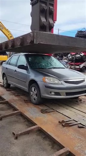 Vehicle Shredding 34 #ai #oddlysatisfying #auto