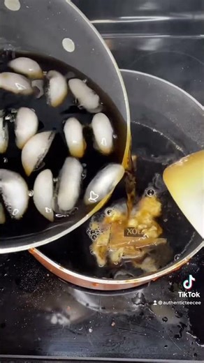 The results are CRAZY! #jello #jellochallenge #jellojigglers #jellybottle #honeybottle