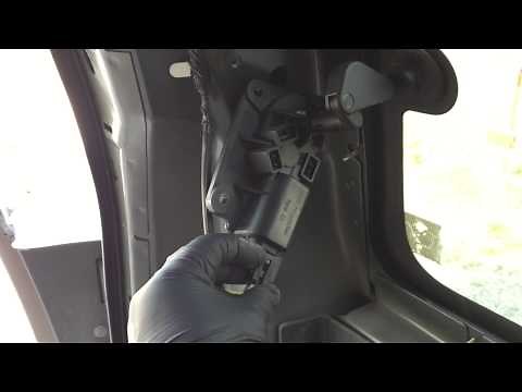 How to replace Ford Excursion 1/4 panel glass.