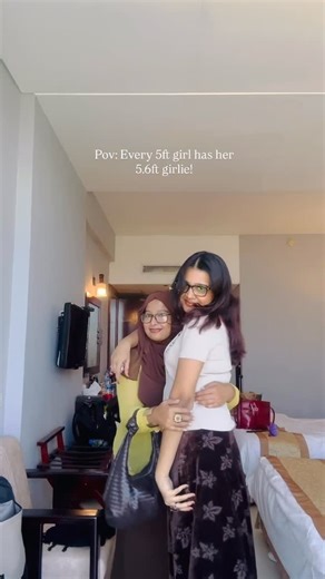 𝘙𝘢𝘣𝘴𝘢 𝘙𝘢𝘩𝘮𝘢𝘯🇧🇩 on Instagram: "Every 5th short girl has her 5.6 ft tall girl and today is her birthday! Happy Birthday @dipanwita__ May life surround you with all the love care and everything you deserve! Love you to the moon and back!"