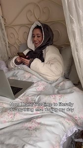 Hey Team Leader ✋ Are those ""quick questions"" quickly adding up? This tool is THE fastest way to document and share any process. Scribe captures your screen to create visual step-by-step guides, instantly. So you can: ✅ Answer the question “how do I…?” in seconds. ✅ Save hours in walkthroughs, follow-ups & training sessions. ✅ Empower your teammates to learn & share processes. Get your time back.⏳ Send a Scribe! | Scribe