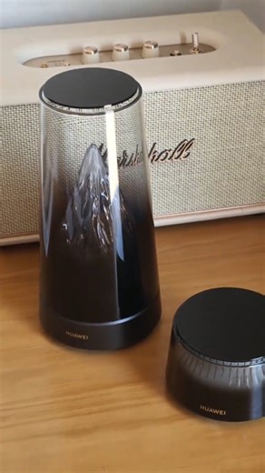 This Huawei X3 Pro 'Rizhao Jinshan' dual-band router set me back 1999 yuan, but its design is truly exceptional! #Huawei #router #HuaweiX3Pro #HuaweiX3Prorouter | Techno Waqar