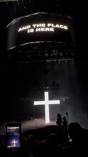 Forrest Frank Jesus Generation concert insane intro