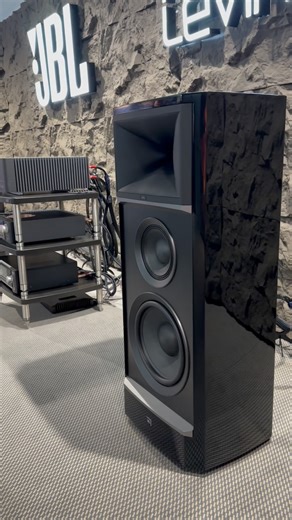 Brian “Woody” Stout on Instagram: "Brand new @jbl_premium Makalu from the Summit series on demo at High End Munich The Makalu is the flagship of the Summit series and is a 3-way design utilizing a 12 inch woofer, 8 inch midrange and JBL’s D2 compression driver in HDI horn."