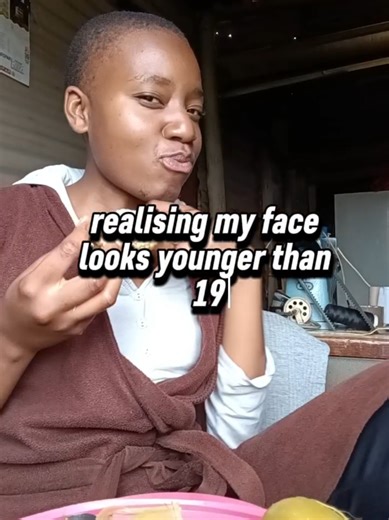 my simple life after-work while learning Python 🐍. Groceries, vegetarian meal, and small steps towards my goal. Progress doesn't have to be perfect - just consistent. #afterworkroutine #learningpython #simpleliving #discipline #motivation