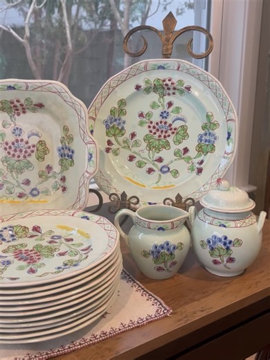 Huriya on Instagram: "Antique Adams England Calyx Ware Hand-Painted Dinnerware Set | English Pottery | Floral Transferware | Cottagecore Table ⸻ Description A charming and substantial antique English dinnerware set by Adams of England, featuring their Calyx Ware body and beautifully hand-painted floral decoration. The palette of soft greens, blues, and warm red accents paired with the gently crackled glaze gives this set a timeless English country / cottagecore aesthetic. ⸻ Set Includes (30 piec