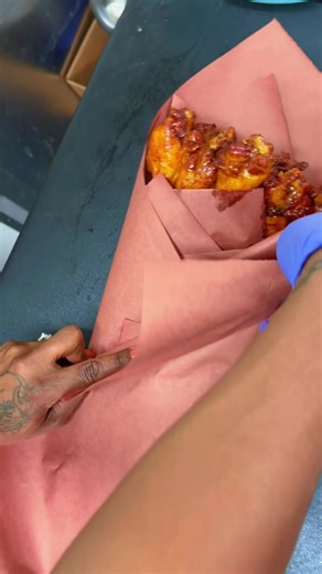 Create Your Own Wing Bouquet for a Fun Meal!