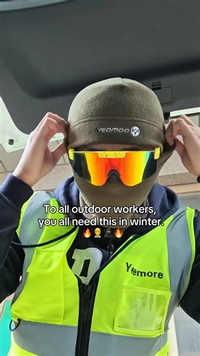 Tired of wearing separate hats and masks to stay warm outdoors? This polar fleece balaclava solves it—it combines a windproof hat, face mask, and hood, keeping you cozy and protected in cold, windy environments, perfect for outdoor work and sports ✔️ Windproof & Warm Polar Fleece – Thick fleece material blocks cold wind and locks in body heat, keeping your head, face, and neck warm even in low temperatures ❄️ ✔️ All-in-One Design – Acts as a hat, face mask, and balaclava in one; no need to layer