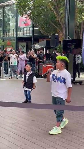 Un fragmento de la presentación de Picus.Oficial en Mixup Loreto. Si estuviste ahí sube tu foto o video con el #picusenmixup | Mixup