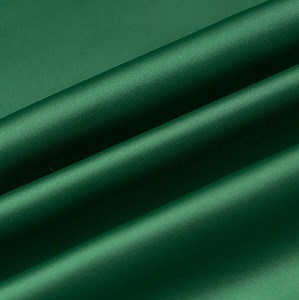 [Hot Item] 100% Polyester Fashion Shell Shiny Satin Fabric for Soft Touch Pajamas