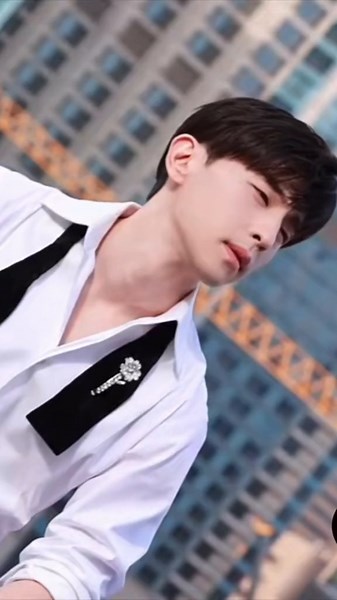 邓伦：华语影视的杰出代表