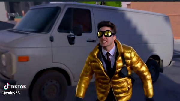 Experience VR Gaming Fun with Population One