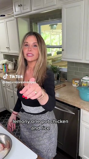 bone-in skin-on chicken thighs, seasoning: garlic powder, onion powder, Adobo seasoning, black pepper, dried basil, paprika, 1-2 tbsp. of olive oil one chopped 🧅 6-7 cloves of chopped 🧄 1/2 tsp. of crushed red pepper, salt & pepper to taste 4 oz. of white 🍷 1 cup of medium or long grain rice 1 & 1/2 cups of chicken broth juice of 1/2 🍋 zest of 1/2 a 🍋 1 🍋 sliced in rounds 4-5 oz. of julienned sun-dried tomatoes (and a tbsp or so of oil its in), 2 tbsp 🍅 paste, bake 400°F 40-45 mins #onepo