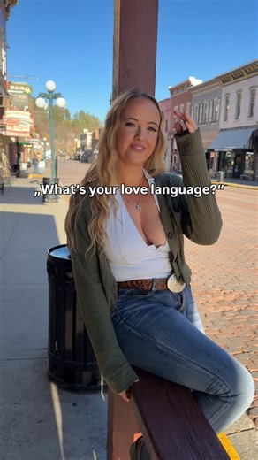 Melina | moved to USA 🇺🇸🇩🇪 | Definitely my love languages 😍✈️ Even though I haven’t traveled much outside of the US lately, I cannot stop thinking about traveling to... | Instagram