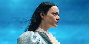 How Yorgos Lanthimos’ ‘Poor Things’ Compares to the Book It’s Based On