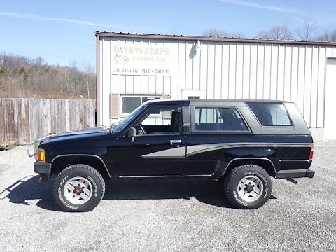 FOR SALE: 1989 TOYOTA 4 RUNNER SR5 4X4 RUST FREE 1ST GEN GENERATION 4RUNNER