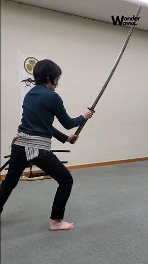 This Japanese Sword Is So Long It Needs Two Moves to Draw! #shorts