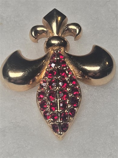Swarovski Fleur De Lis Red Rhinestone Brooch. - Etsy