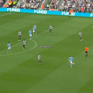 Calidad en cada uno de sus pases 🪄⚽🏟️ #FutbolEnAccion #PremierLeague #Budesliga #LaLiga #SerieATIM #kevindebruyne #ManchesterCity | Fútbol en Acción
