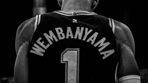 圣安东尼奥穹顶下的独角兽之王——维克托·文班亚马_腾讯新闻