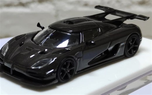 HKM 柯尼塞格 One:1 全碳