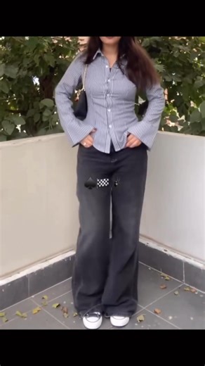 Oversized shirt with baggy jeans🩷🧿#shortsfeed #oversizedfashion #shirts #baggyjeans #viral #explore