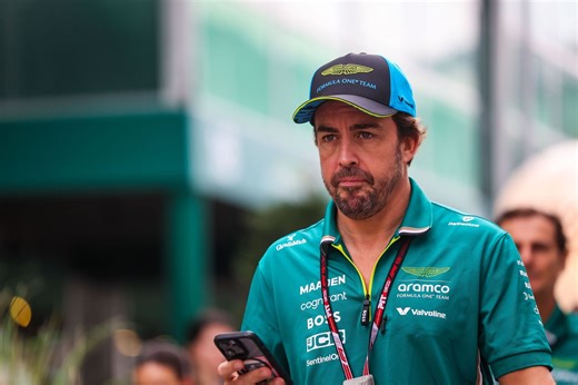 "If you speak to me every lap, I will disconnect the radio": Fernando Alonso rages at his race engineer