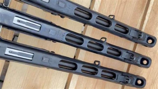 二战“火力猛兽”PPSH-41冲锋枪深度解析：图拉兵工厂的东线传奇 | 武器科普