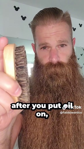 Best Beard Oil for Long Beards - How to Apply Beard Oil with Beard Butter
