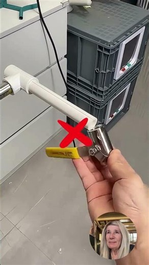 This Simple Flip Solves Your Threading Problems #PlumbingHack #DIY