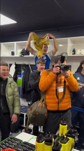 Marc Guehi’s shirt ended up making an appearance in the Macclesfield celebrations 😆