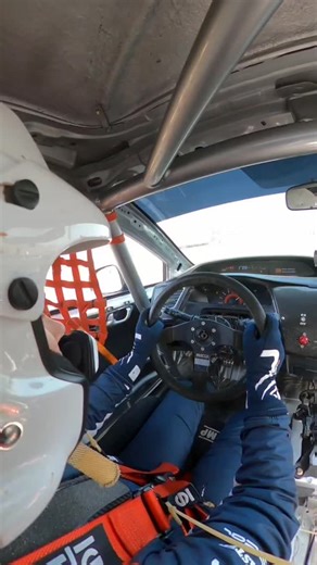 GoPro Perú on Instagram: "Un día con @anniacilloniz y su GoPro MAX 360: la dupla perfecta para capturar el circuito desde cualquier ángulo y con la mejor estabilización. Si buscas tomas épicas en 360°, este es el setup ideal #GoPro #GoProMAX #GoProPE #360Video #Racing #OnBoard #Motorsport"