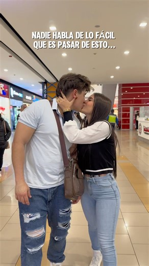 QUE SENTIMIENTO TAN RARO 🤕🥲#viral #parejas #humor #comedia #risas #parejasdivertidas #novia #amor