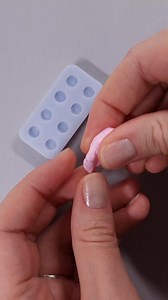 53K views · 1.1K reactions | Mini macarons with raspberries ❤️ #polymerclay #miniature #dollhouse #fimo #diy #tutorial #SweetMiniDollHouse | Sweetminidollhouse | Facebook