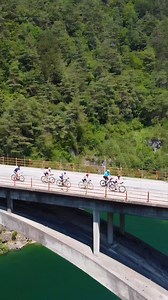 Imagine cycling through vineyards and sparkling lakes. We offer an authentic Italian cycling experience with local guides. Trust those who have already experienced the magic of Garda Bike Hotel. Click to start your cycling adventure today! | Garda Bike Hotel