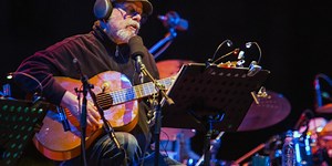 Silvio Rodríguez cierra su gira musical por México en el Zócalo