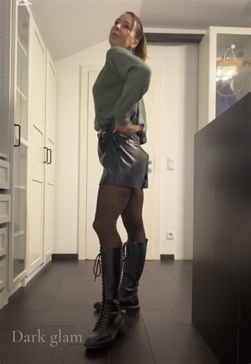 Stylish Winter Outfits with Soft Knits and Sharp Boots