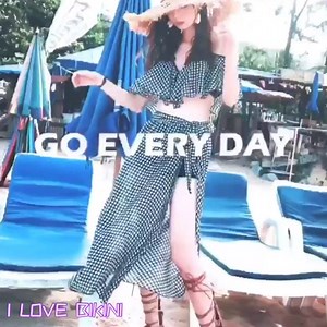 3.4K views · 8 comments | SW0791 三件套泳装 网红必备❗️❗️❗️怎么拍照都好看 超美的，穿起来超显瘦 大爱，两个颜色都非常的好看 ✅有钢圈 ✅有加厚 两个颜色选择>黑色，青色 All ready stock WeChat:ilovebikini96 | I Love Bikini | Facebook