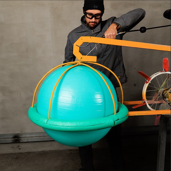 Discover the coolest water bicycle for your next sea adventure 🌊